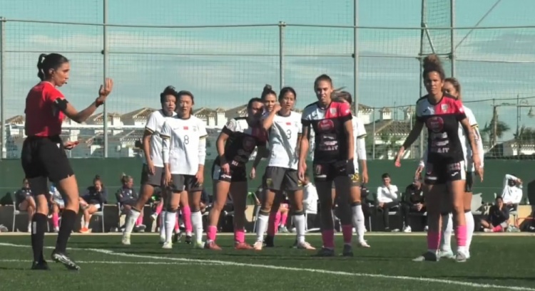  唐佳麗梅開(kāi)二度、邵子欽破門(mén)，中國(guó)女足3-2擊敗Alhama俱樂(lè)部女足
