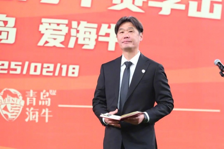 多名媒體人士點評海牛：引援老中青都有，就看李霄鵬的捏合能力了