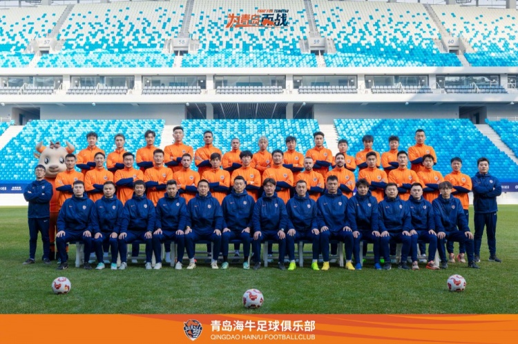  青島海牛一線隊名單：老將鄭龍、薩里奇坐鎮(zhèn)，金洋洋等新援在列