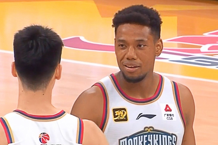  手感不錯！祝銘震半場6中4&3記三分拿下11分4籃板
