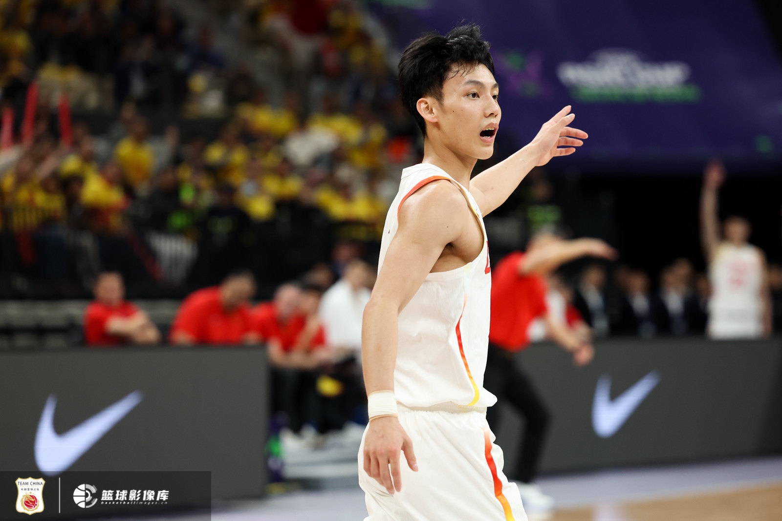  首發(fā)出戰(zhàn)不在狀態(tài)！徐杰全場3中0沒得分 拿到3板1助2斷另2失誤
